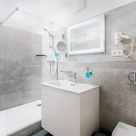 فندق Bellevue 3*